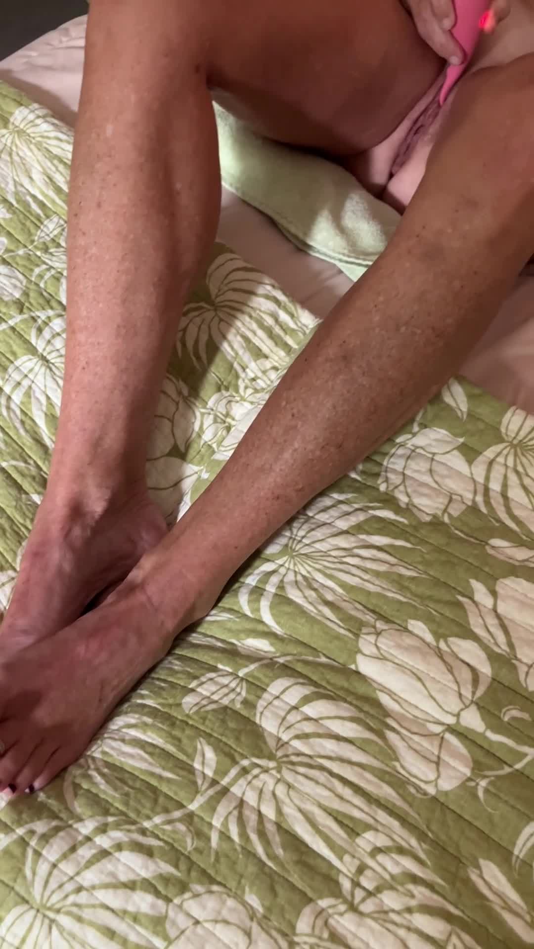 Pic #1part 1 of using my toy